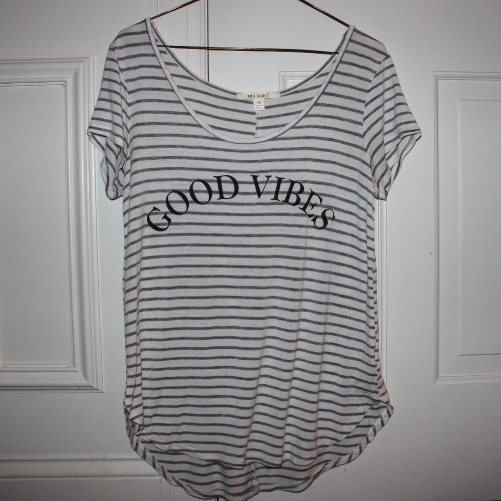 Francesca’s “Good Vibes” Short Sleeve Tee